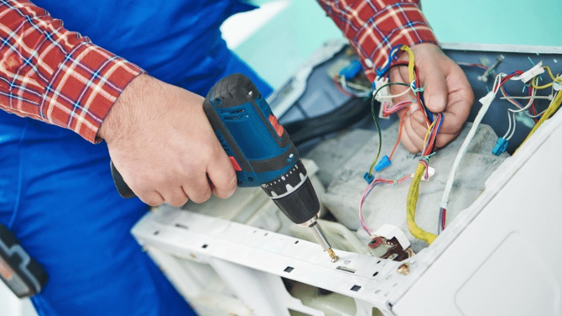Şereflikoçhisar Fujitsu Fujitsu çamaşır makinesi kart tamiri – Su almama arızası orijinal parça ile giderildi. - Teknik servis örneği